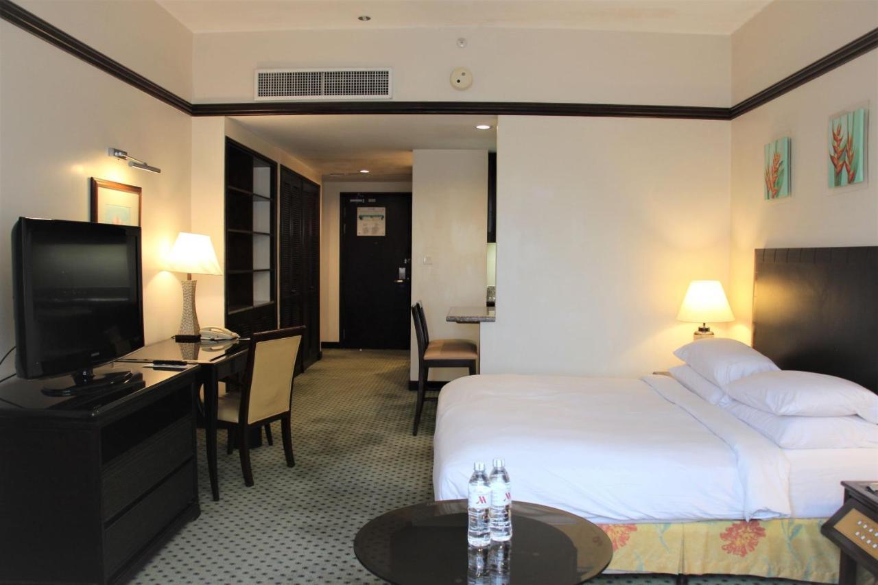Miri Marriott Resort & Spa Екстериор снимка Deluxe room