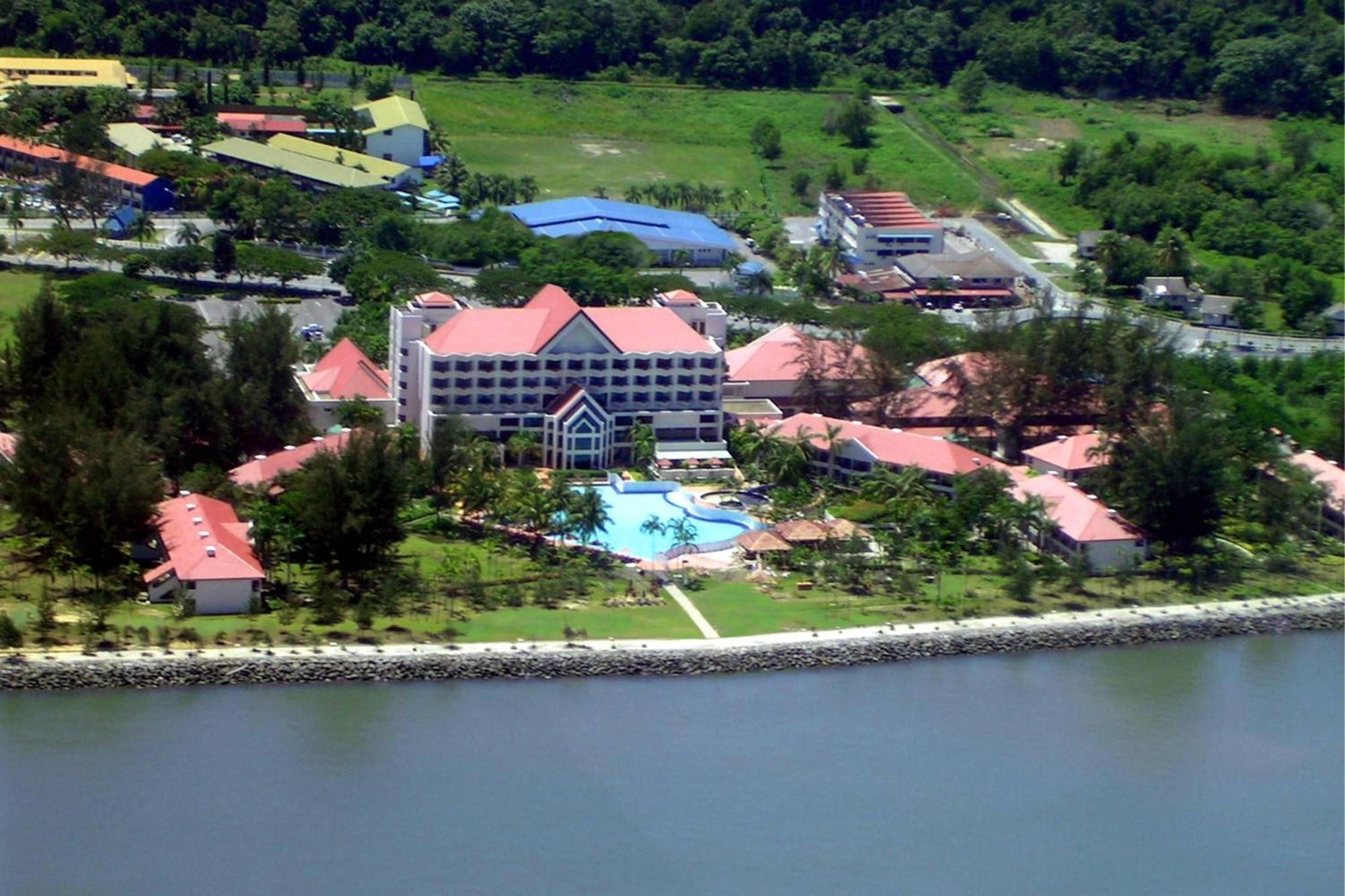 Miri Marriott Resort & Spa Екстериор снимка The Royal Malaysian Police Academy