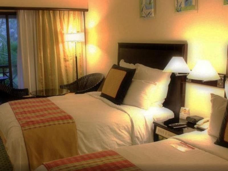 Miri Marriott Resort & Spa Екстериор снимка A room at the hotel